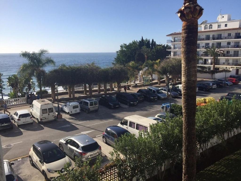 Edificio Verdemar - Stunning 1 Bed Apartment With Pool & Sea Views Nerja Exterior photo